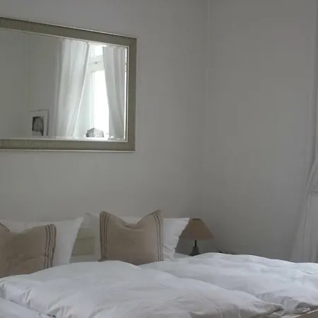 Schloss Hohenzollern Apartment Ostseebad Heringsdorf